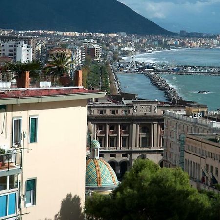 Sapientia B&B Salerno Bagian luar foto