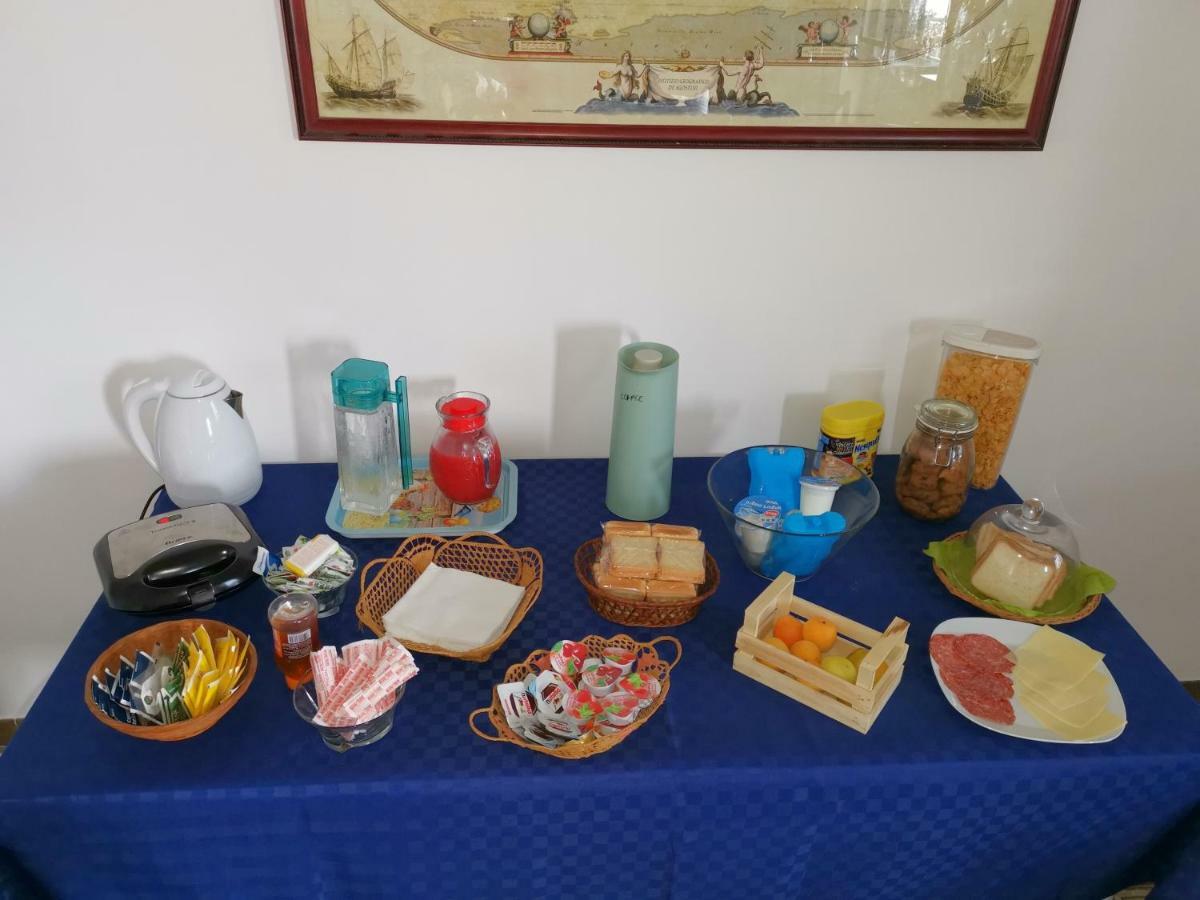 Sapientia B&B Salerno Bagian luar foto