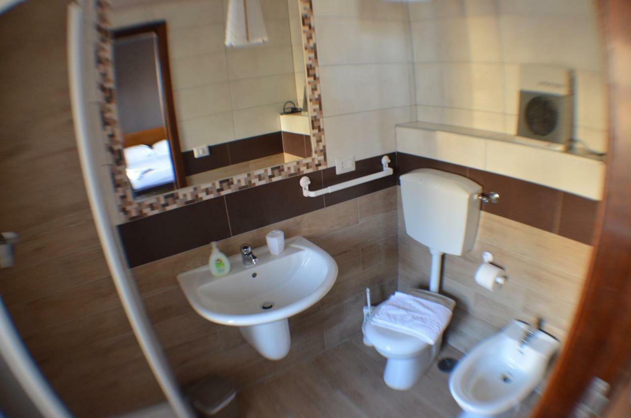 Sapientia B&B Salerno Ruang foto