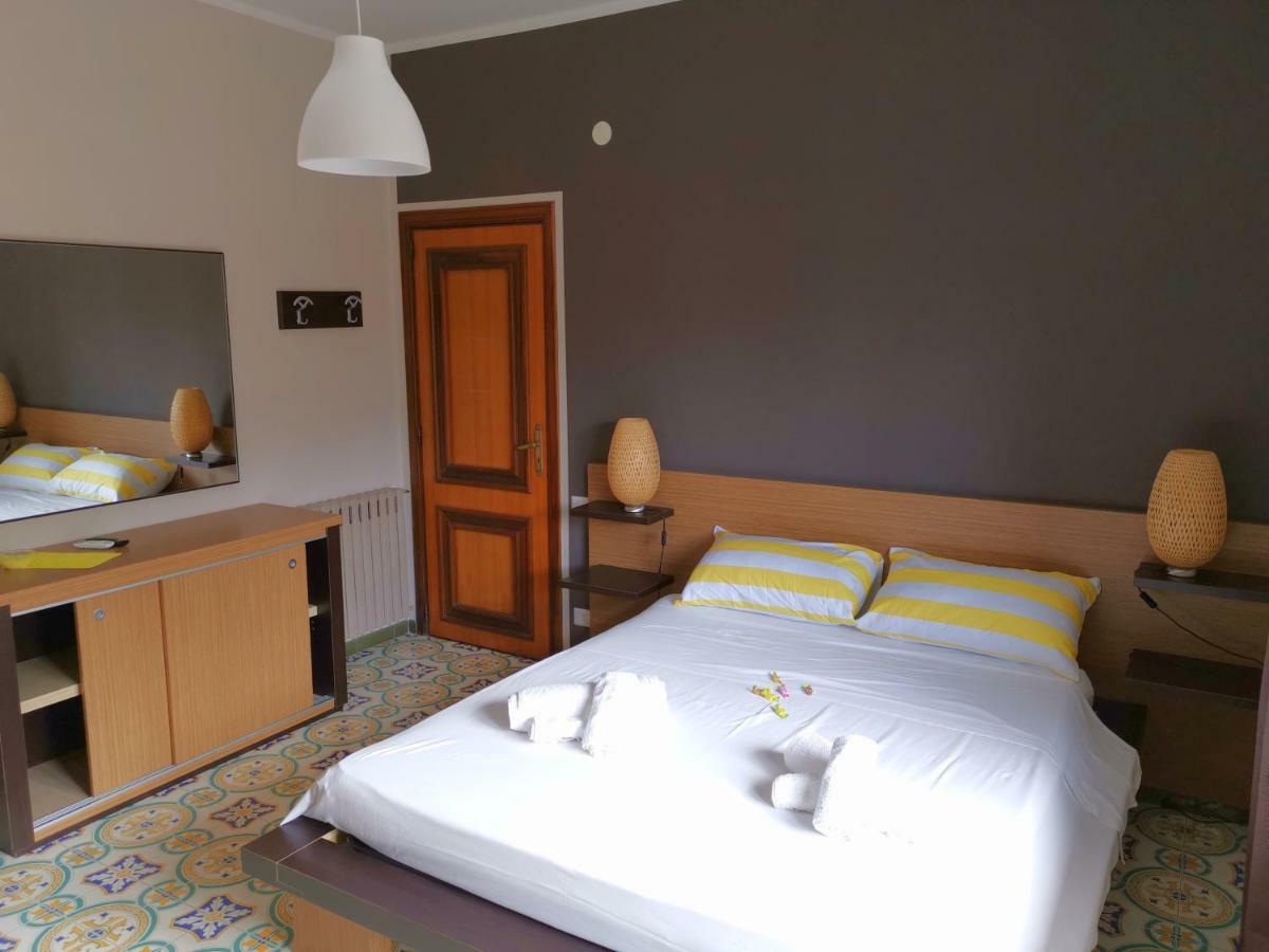 Sapientia B&B Salerno Ruang foto