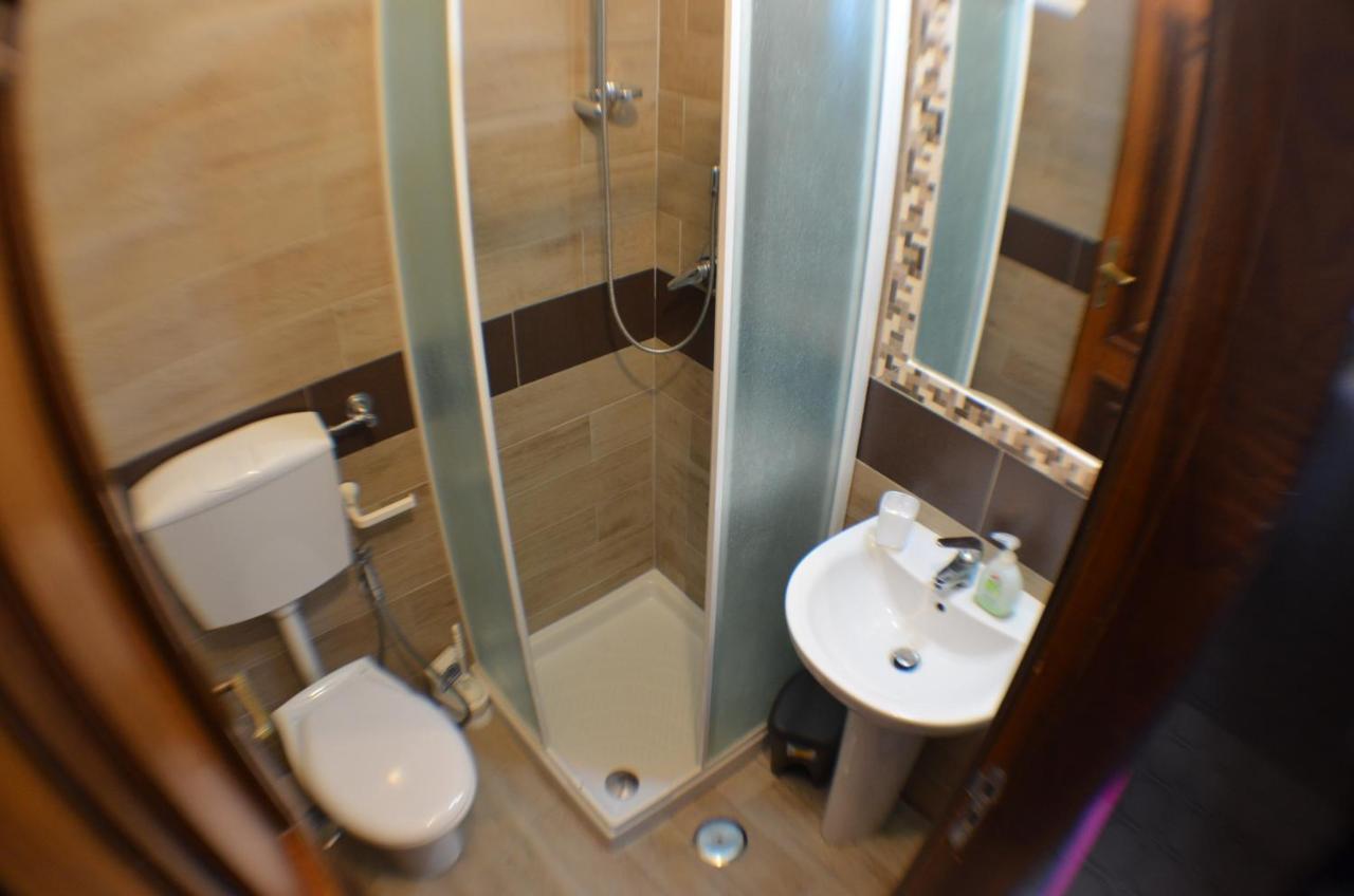 Sapientia B&B Salerno Bagian luar foto